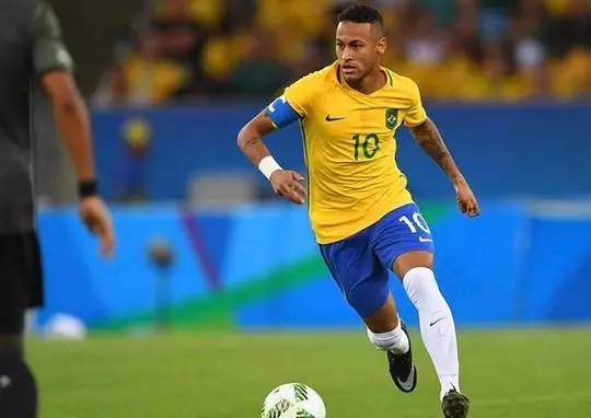 都体：热那亚有意签回佩林，德罗西寻求经验丰富的更衣室领袖（都体：热那亚考虑召回佩林，德罗西盼引进资深更衣室领袖）