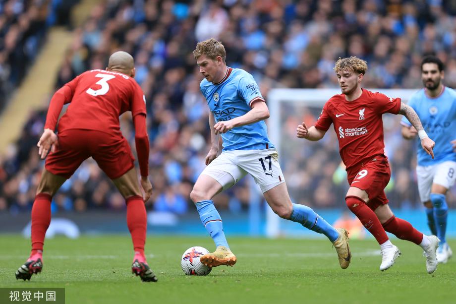 记者：与安哥拉一役，梅西、劳塔罗与阿尔马达或将搭档锋线（记者：对阵安哥拉，梅西、劳塔罗与阿尔马达有望组成锋线三叉戟）