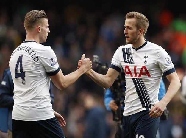 16岁103天，阿森纳小将萨蒙成为欧冠历史第6年轻参赛球员（年仅16岁103天，阿森纳新星萨蒙位列欧冠最年轻登场第6人）