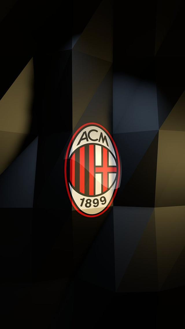 5200万镑+1.2亿空间！利物浦抢卡马文加，皇马卖人悬念炸了？（5200万镑报价+1.2亿预算腾挪！利物浦围猎卡马文加，皇马是否放人成谜？）