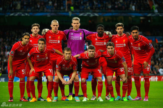 皇马这个时候放阿隆索，不就是放给利物浦的吗[do...（皇马此时放走阿隆索，不就等于拱手让给利物浦？）