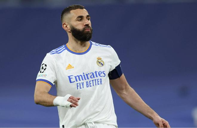 曼纳：冬窗是一个机会，中场是我们的引援关注重点（曼纳称冬窗是良机，中场将成引援重心）