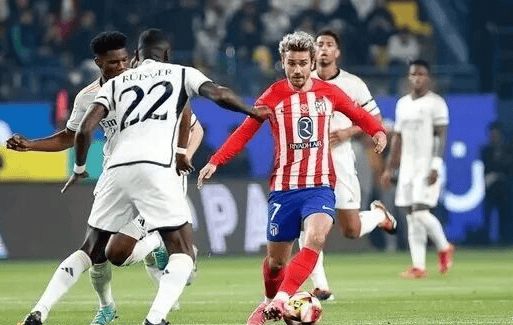 齐达内晒和樊振东打球照片，足球界与乒乓球界梦幻联动，网友：好帅！（齐达内晒与樊振东打球合照：足坛携手国乒上演梦幻联动，网友直呼太帅）