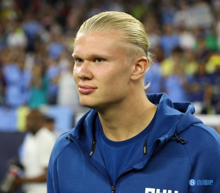 欧洲足球疯狂夜：拜仁造惨案，曼城大胜切尔西爆冷（欧洲足坛疯狂夜：拜仁酿惨案，曼城大捷，切尔西爆冷）